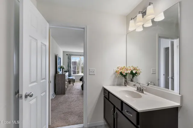 $3,600 | 2 Birch Court, North Greenbush, NY 12180