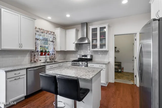 $3,600 | 2 Birch Court, North Greenbush, NY 12180