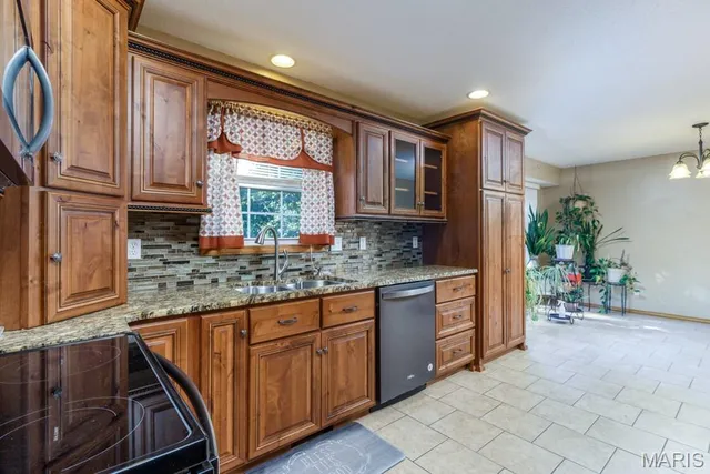 $344,900 | 24625 Stick Lane, Waynesville, MO 65583