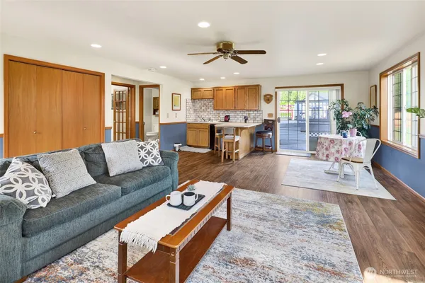 $845,000 | 1048 Edgewater Lane, Lynden, WA 98264