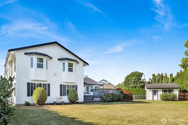 $845,000 | 1048 Edgewater Lane, Lynden, WA 98264