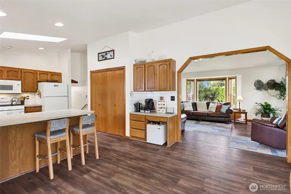 $845,000 | 1048 Edgewater Lane, Lynden, WA 98264