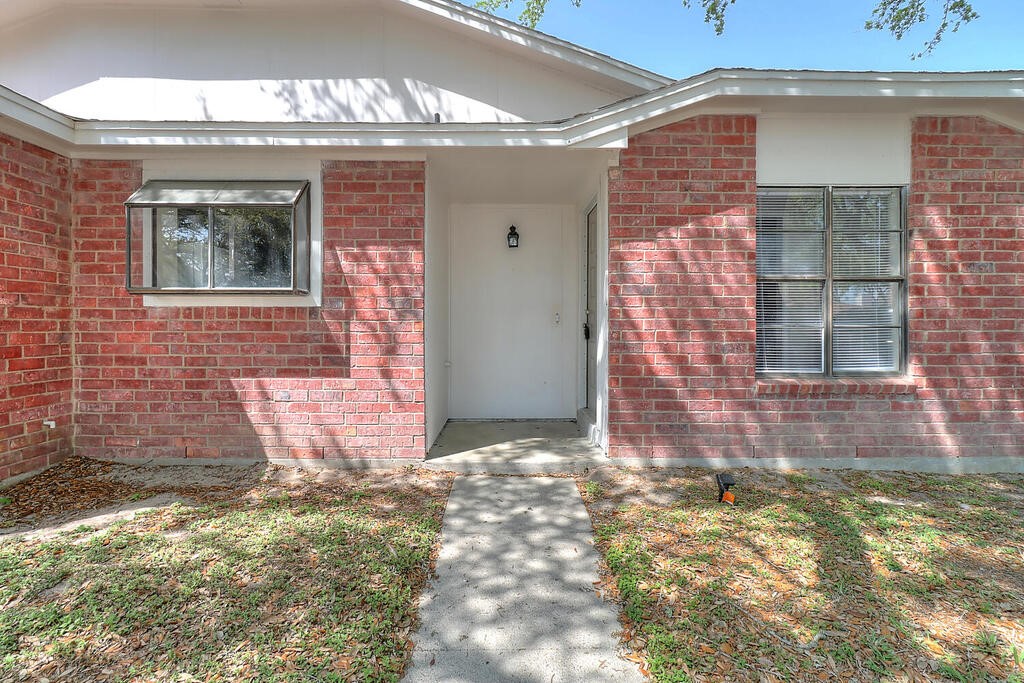 929 St Timothy Street Corpus Christi, TX 78418 - Photo 2 of 35 a front view of a house
