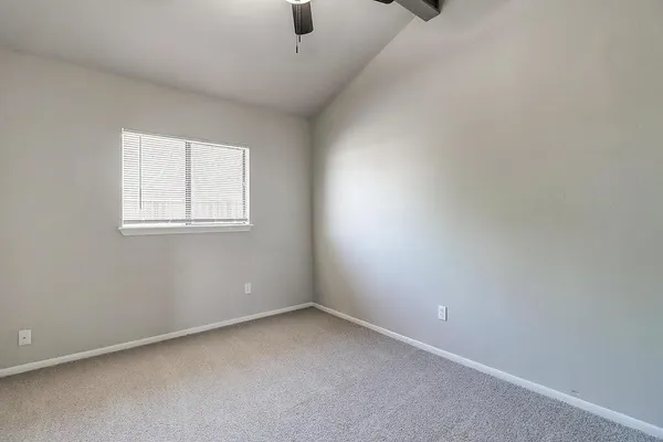 $1,895 | 929 St Timothy Street, Corpus Christi, TX 78418