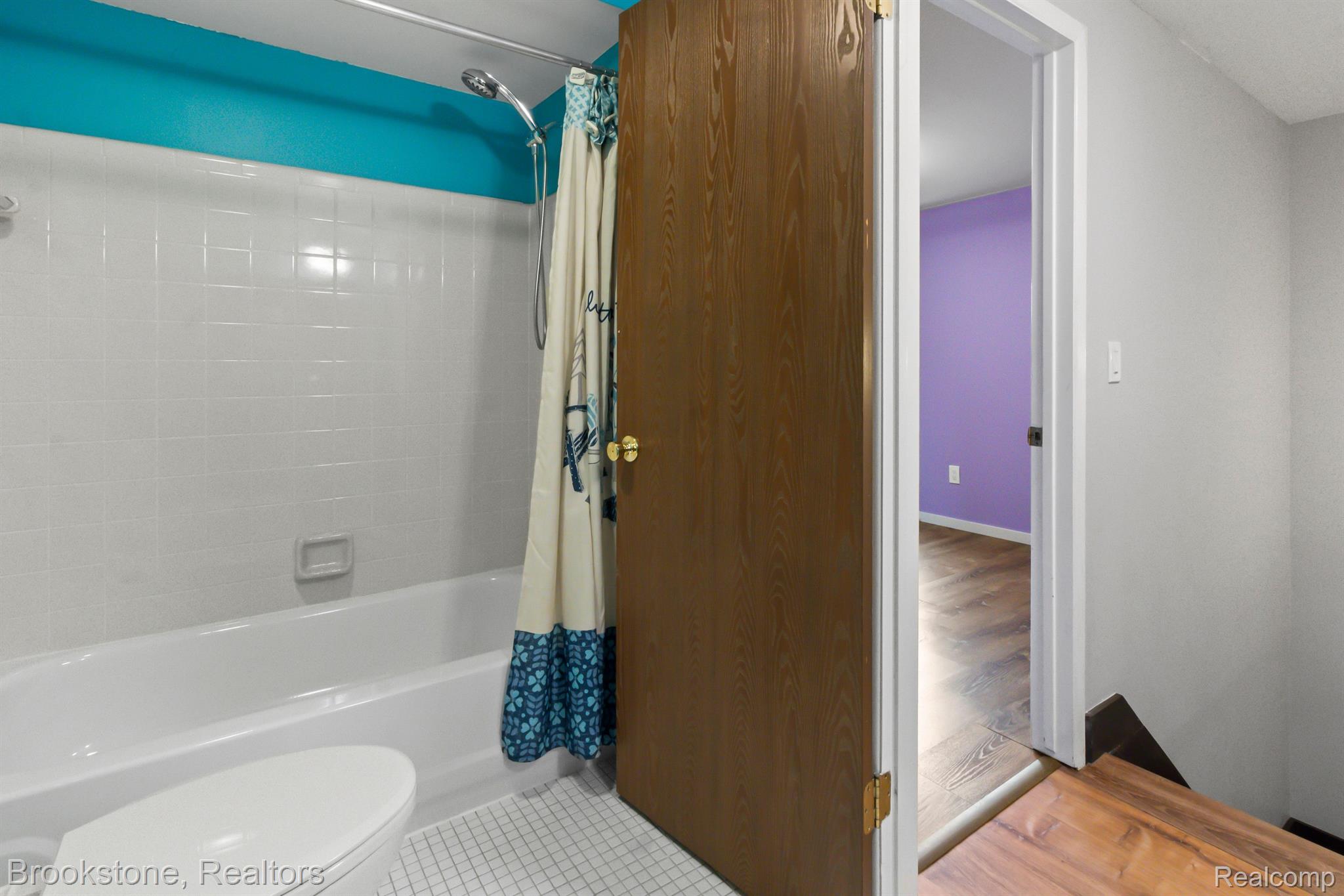 1810 Reis Court Rochester, MI 48309 - Photo 26 of 51 Gallery Image 26