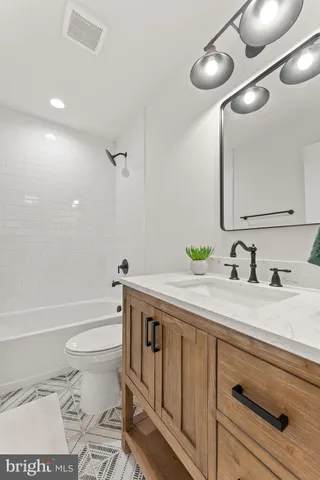 $500,000 | 5531 Hams Ford Road, Woodford, VA 22580