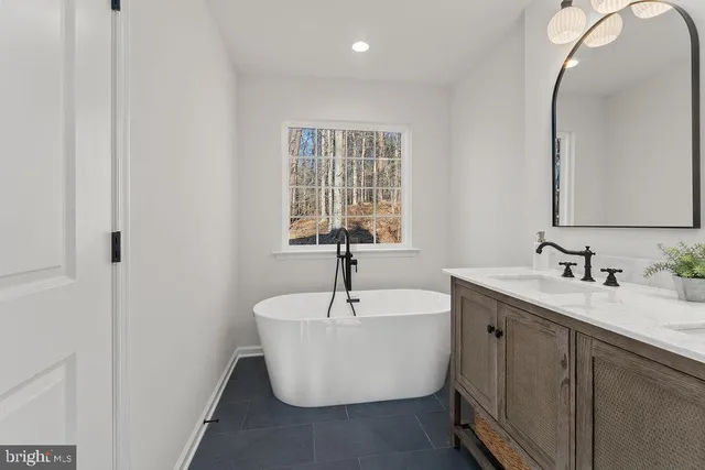 $500,000 | 5531 Hams Ford Road, Woodford, VA 22580