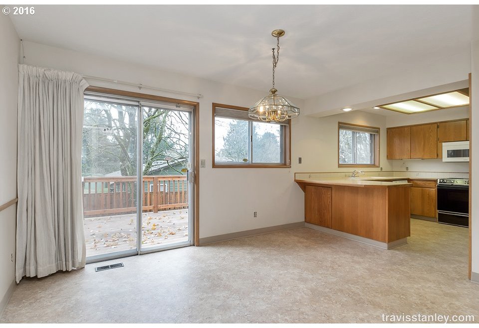 9384 Southwest Washington Street Portland, OR 97225 - Photo 4 of 23 Gallery Image 4