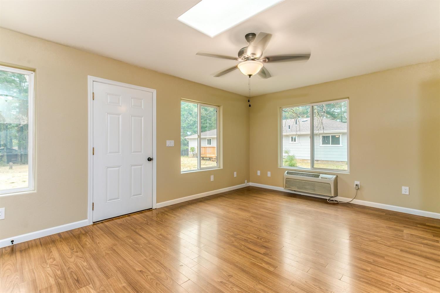 372 Colin Road Grants Pass, OR 97527 - Photo 21 of 34 Additional Photo