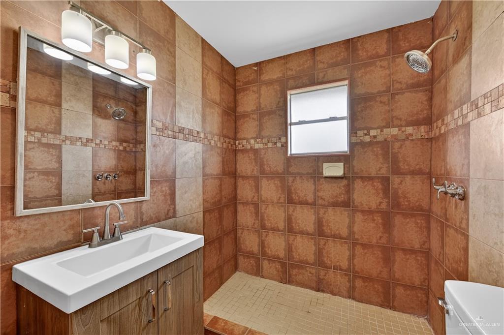 5605 North Sugar Road Pharr, TX 78577 - Photo 11 of 21