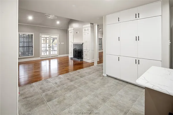 $485,000 | 2301 East Briargate Drive, Bryan, TX 77802
