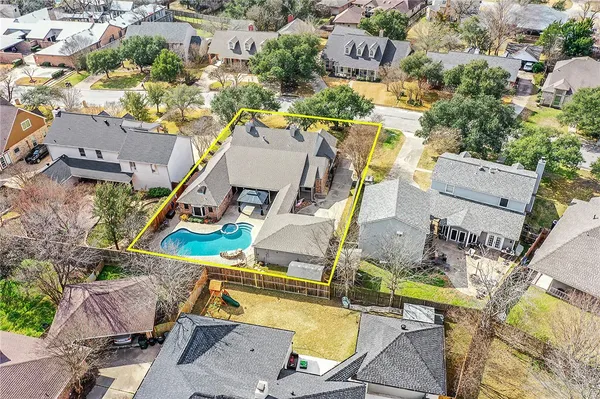 $485,000 | 2301 East Briargate Drive, Bryan, TX 77802