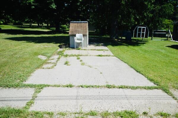 302 Paw Paw Street Decatur, MI 49045 - Photo 3 of 9 Paved Drive