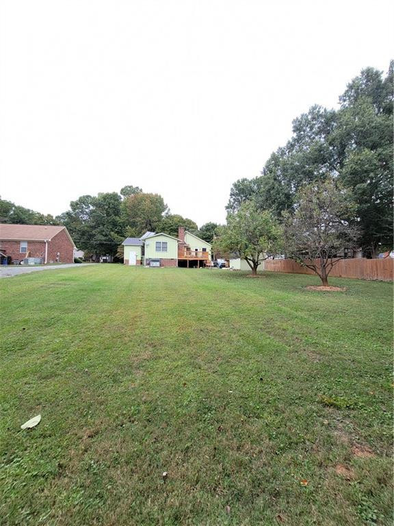 1818 Rendall Street Burlington, NC 27215 - Photo 13 of 17 Gallery Image 13