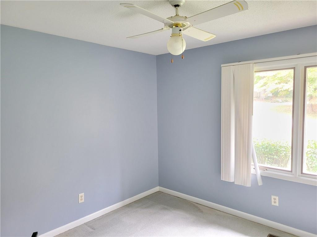 1818 Rendall Street Burlington, NC 27215 - Photo 6 of 17 Gallery Image 6