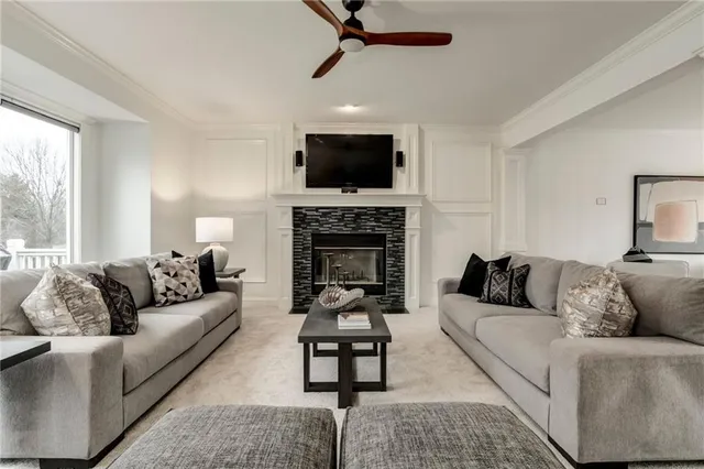 $575,000 | 14401 Stearns Street, Overland Park, KS 66221