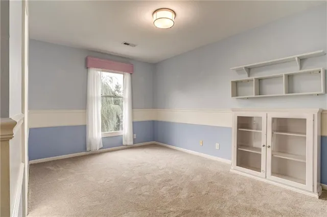 $575,000 | 14401 Stearns Street, Overland Park, KS 66221