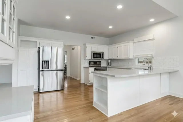 $575,000 | 14401 Stearns Street, Overland Park, KS 66221