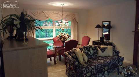621 Morrish Road Flushing, MI 48433 - Photo 5 of 18 20442471-4.JPG