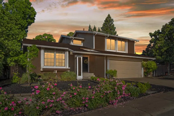 $649,000 | 8236 Crestshire Circle, Orangevale, CA 95662