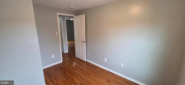 $3,325 | 223 Laura Anne Court, Sterling, VA 20164