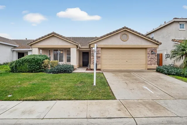 $579,900 | 9975 Tarzo Way, Elk Grove, CA 95757