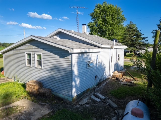 20553 East 330 North Road Ridge Farm, IL 61870 - Photo 5 of 32