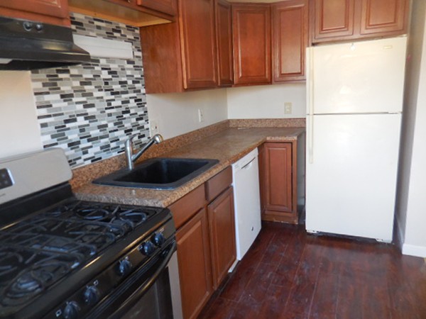 8 Colony Road, Unit 8 West Springfield, MA 01089 - Photo 9 of 18 Gallery Image 9
