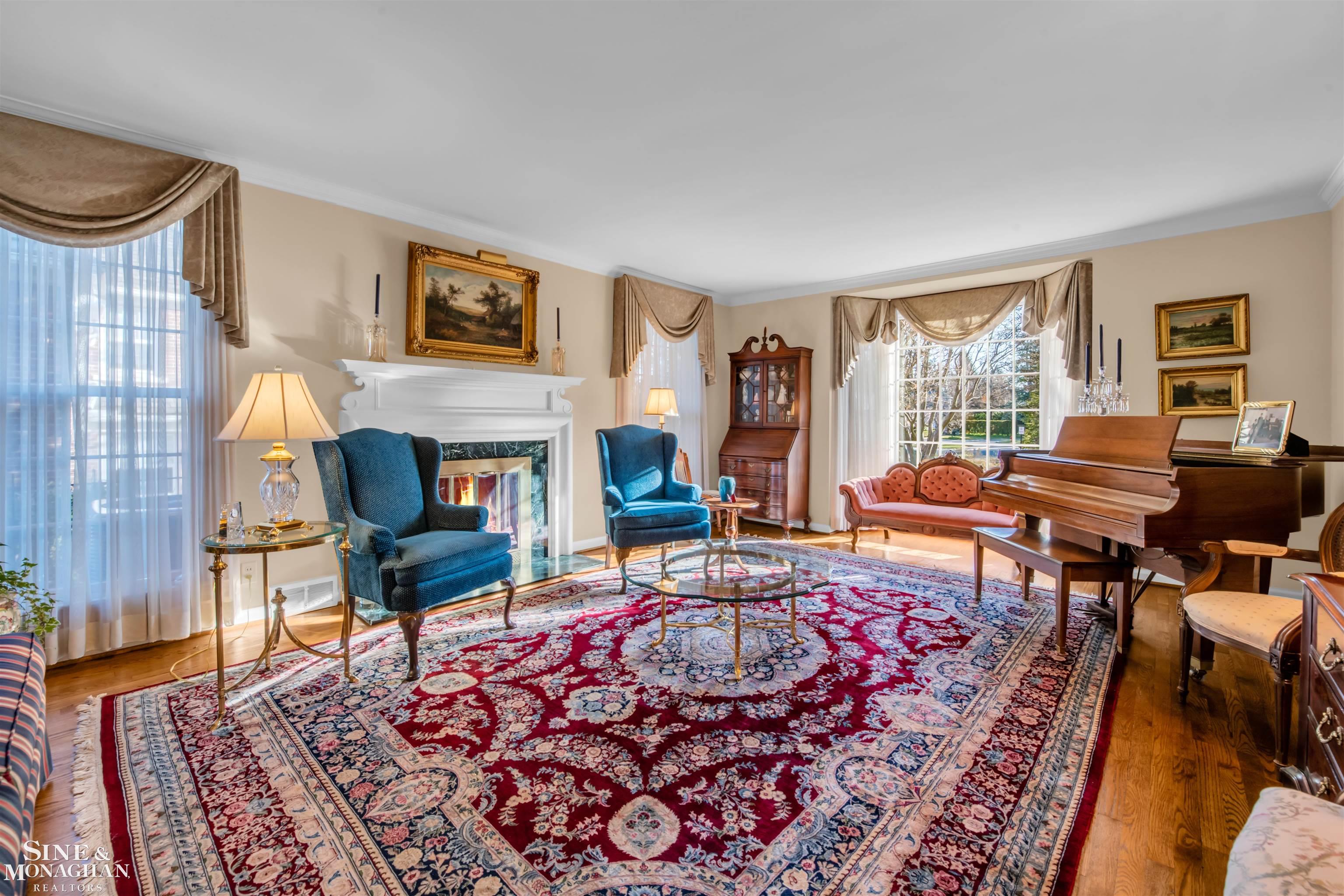 36 Beacon Hill Road Grosse Pointe, MI 48236 - Photo 5 of 49 50102311-4.JPG