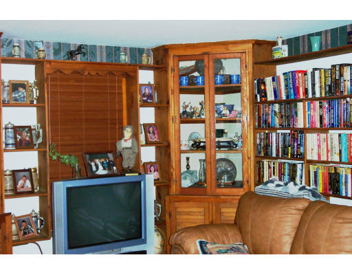 344 Lake Ellis Road Athol, MA 01331 - Photo 7 of 8 Gallery Image 7