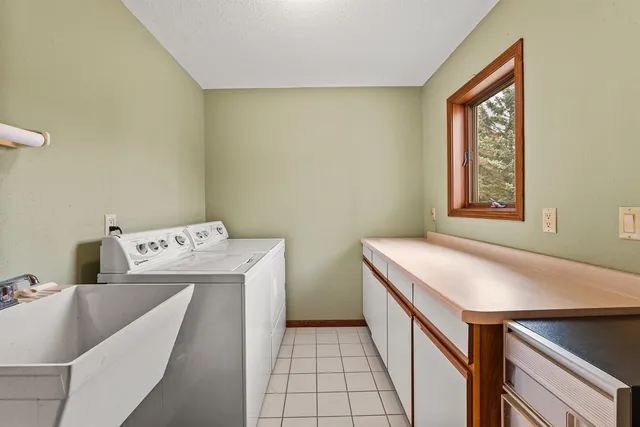 $479,000 | W8784 Eagle Road, Beaver Dam, WI 53916