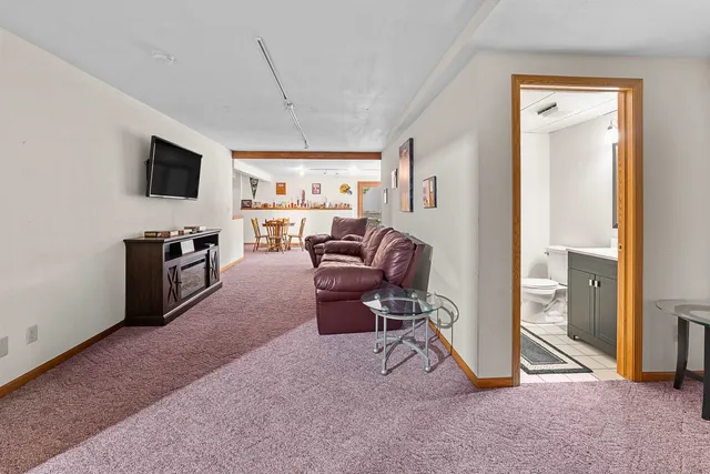 $479,000 | W8784 Eagle Road, Beaver Dam, WI 53916