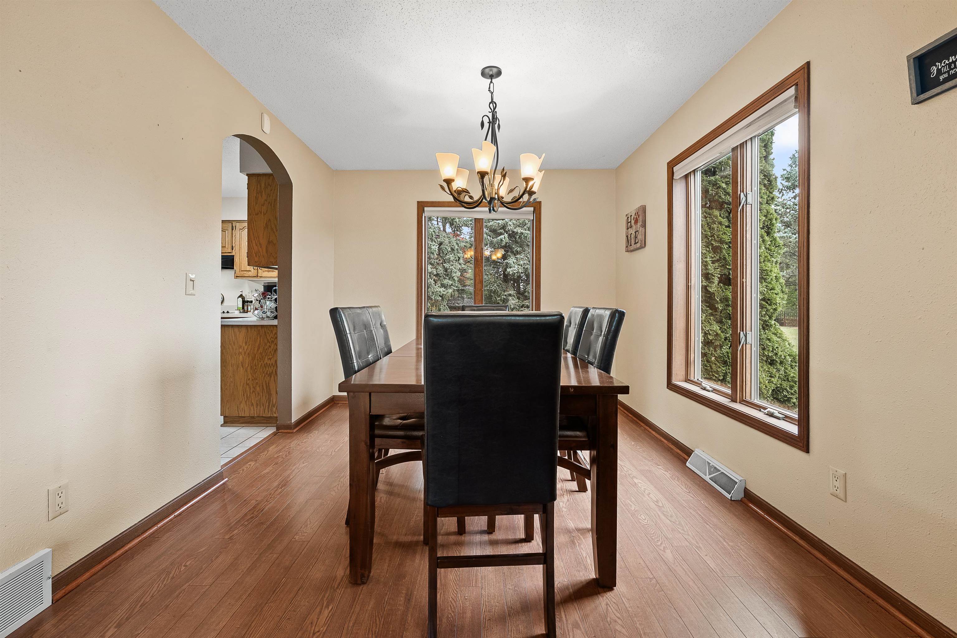 W8784 Eagle Road Beaver Dam, WI 53916 - Photo 9 of 37