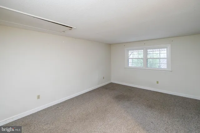 $495,000 | 5091 Fairview Drive, Berkeley Springs, WV 25411