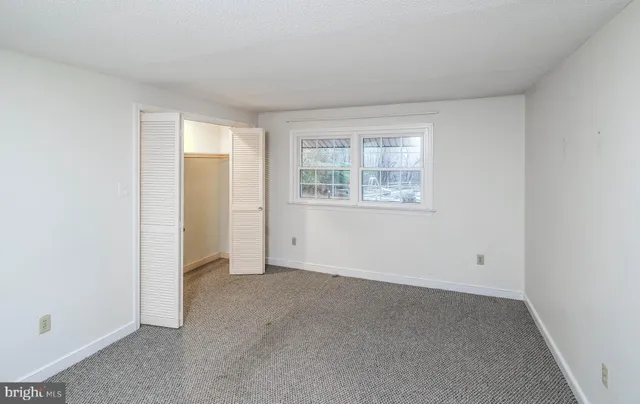 $495,000 | 5091 Fairview Drive, Berkeley Springs, WV 25411