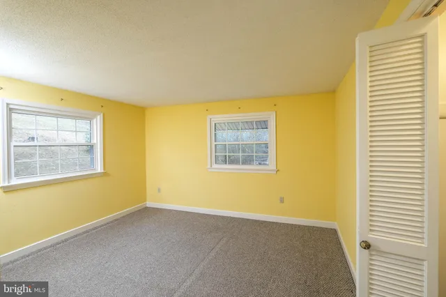 $495,000 | 5091 Fairview Drive, Berkeley Springs, WV 25411