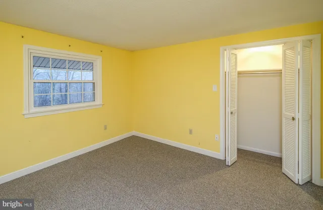 $495,000 | 5091 Fairview Drive, Berkeley Springs, WV 25411