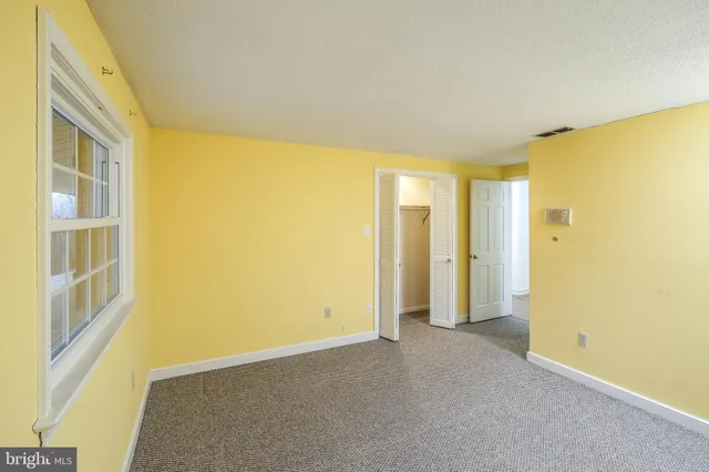 $495,000 | 5091 Fairview Drive, Berkeley Springs, WV 25411