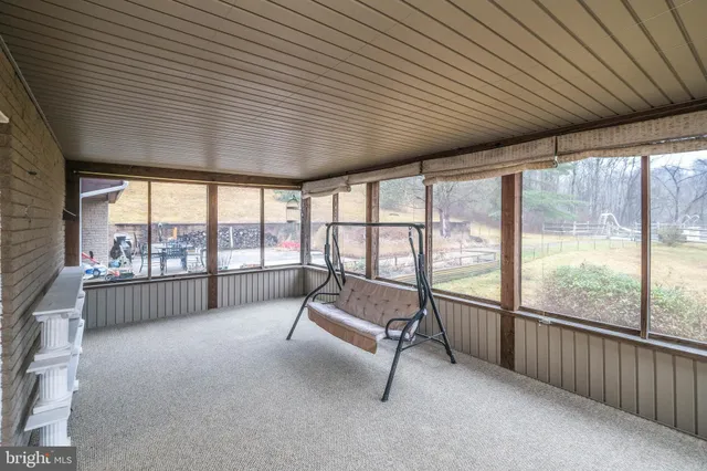 $495,000 | 5091 Fairview Drive, Berkeley Springs, WV 25411