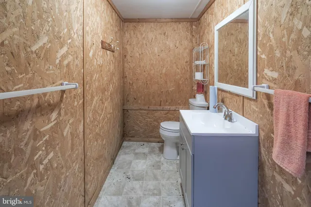 $495,000 | 5091 Fairview Drive, Berkeley Springs, WV 25411