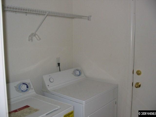 9584 Autumn Leaf Way Reno, NV 89506 - Photo 5 of 9 Photo 5