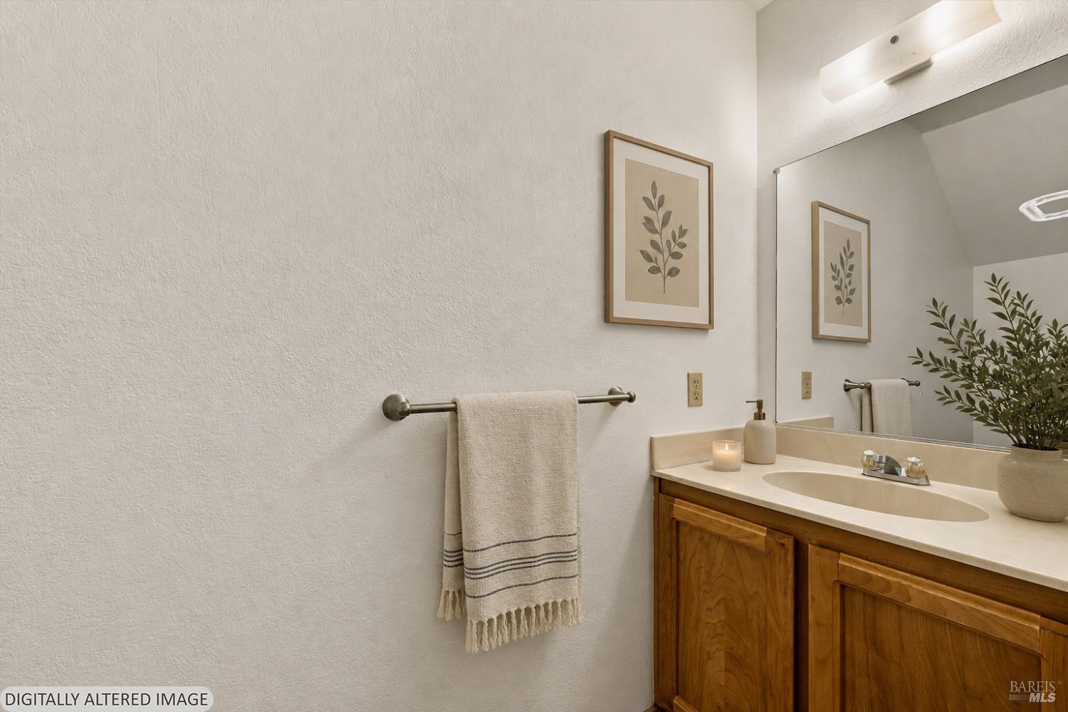 323 Harvest Lane Santa Rosa, CA 95401 - Photo 6 of 32 Downstairs half bath