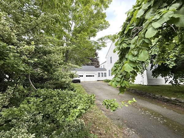 82 Petersham Road Hardwick, MA 01037 - Photo 4 of 40
