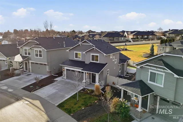 $2,300 | 449 West Winnipeg Street, Meridian, ID 83642