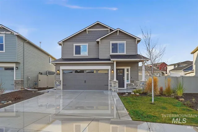 $2,300 | 449 West Winnipeg Street, Meridian, ID 83642