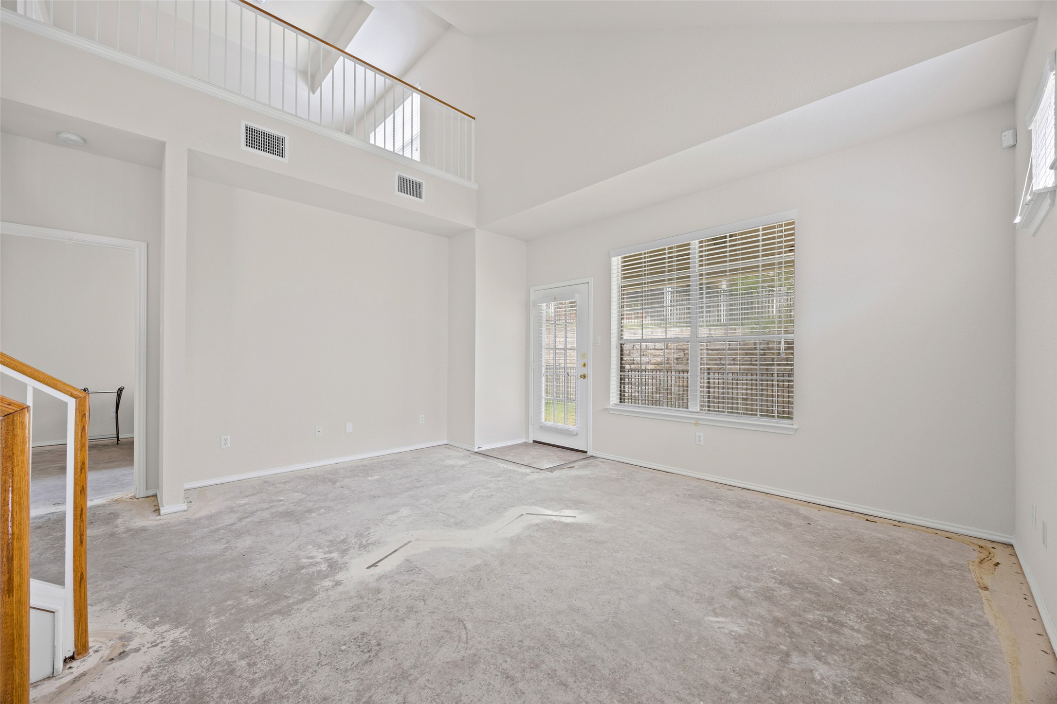 1900 Scofield Ridge Parkway, Unit 503 Austin, TX 78727 - Photo 3 of 26 an empty room with windows