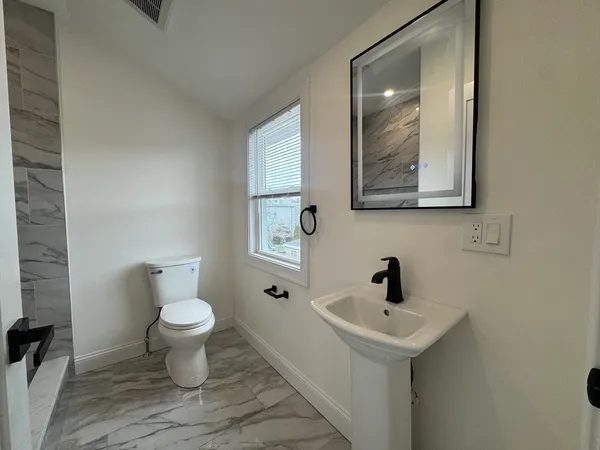 $3,000 | 16 Adams Street, Unit 1, Boston, MA 02136