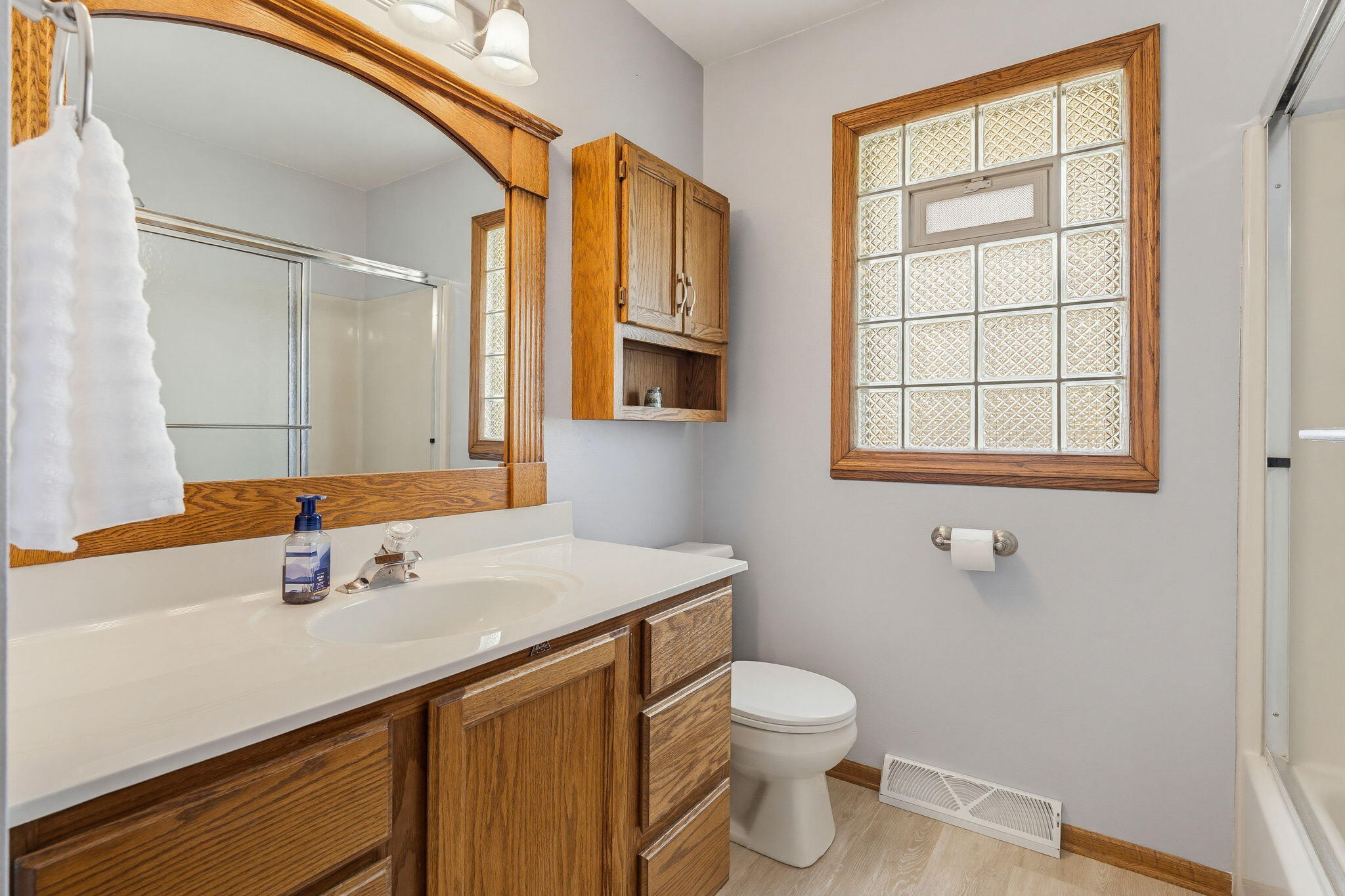 6912 North Tichigan Road Waterford, WI 53185 - Photo 36 of 52 Full Bath Upper