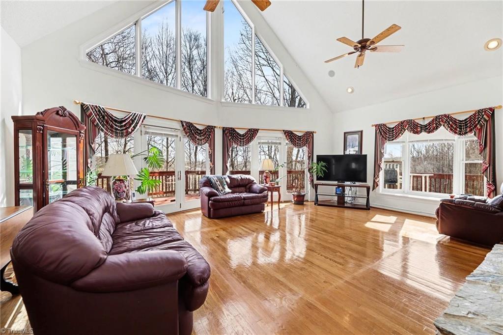 590 Bethlehem Church Road Eden, NC 27288 - Photo 5 of 26