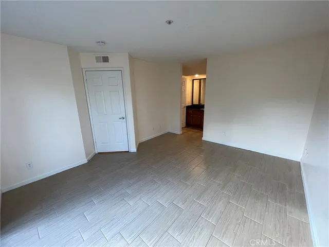 $2,375 | 1965 Las Colinas Circle, Unit 308, Corona, CA 92879